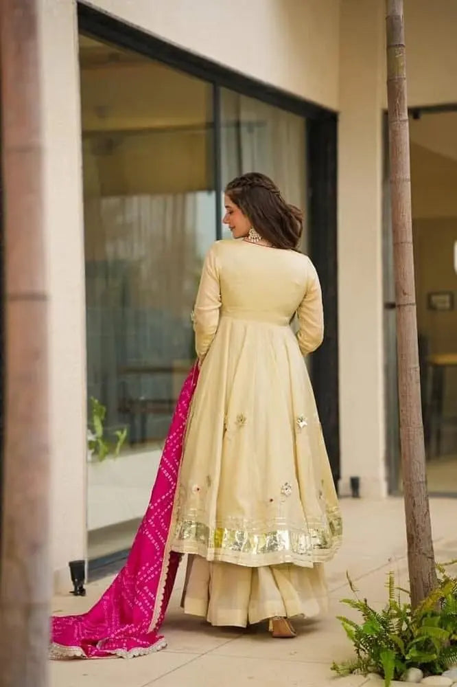 Yellow Silk Chiffon Gotta Patti Embroidered Kurta Palazzo with Dupatta|Style 570 Desi Diva