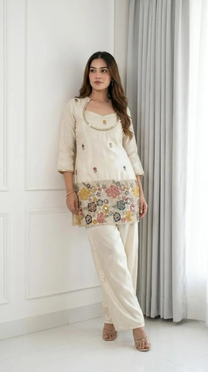 Women’s Embroidered Kurta Palazzo Set | Elegant Ethnic Wear Suit for Women | Straight Kurti with Palazzo Pants | Festive & Casual Wear Outfit Desi Diva