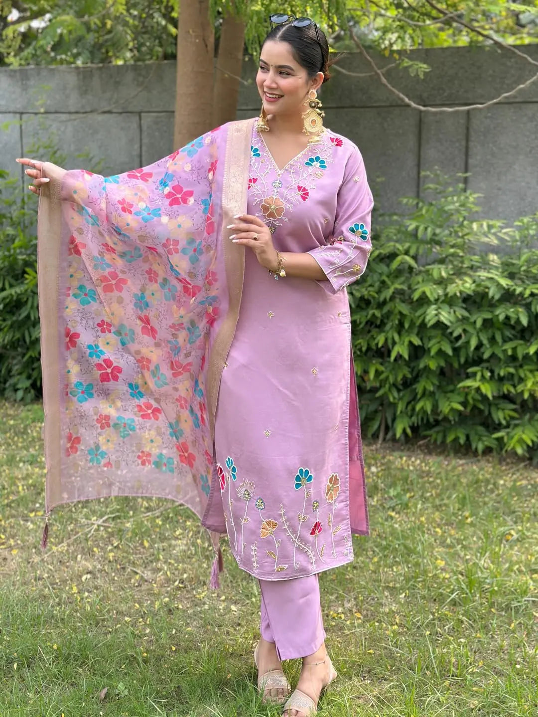 Women's Viscose Silk Blend Straight Kurta Pant Set with Printed Dupatta for Festive & Casual Ethnic Kurta Sets Desi Diva