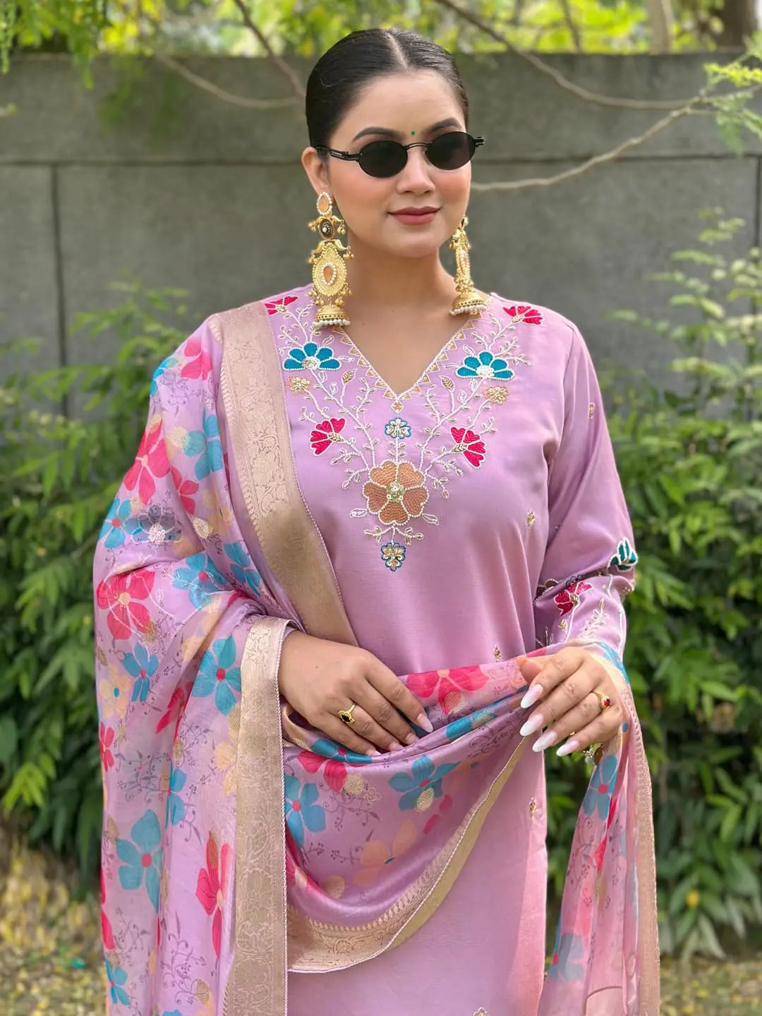 Women's Viscose Silk Blend Straight Kurta Pant Set with Printed Dupatta for Festive & Casual Ethnic Kurta Sets Desi Diva